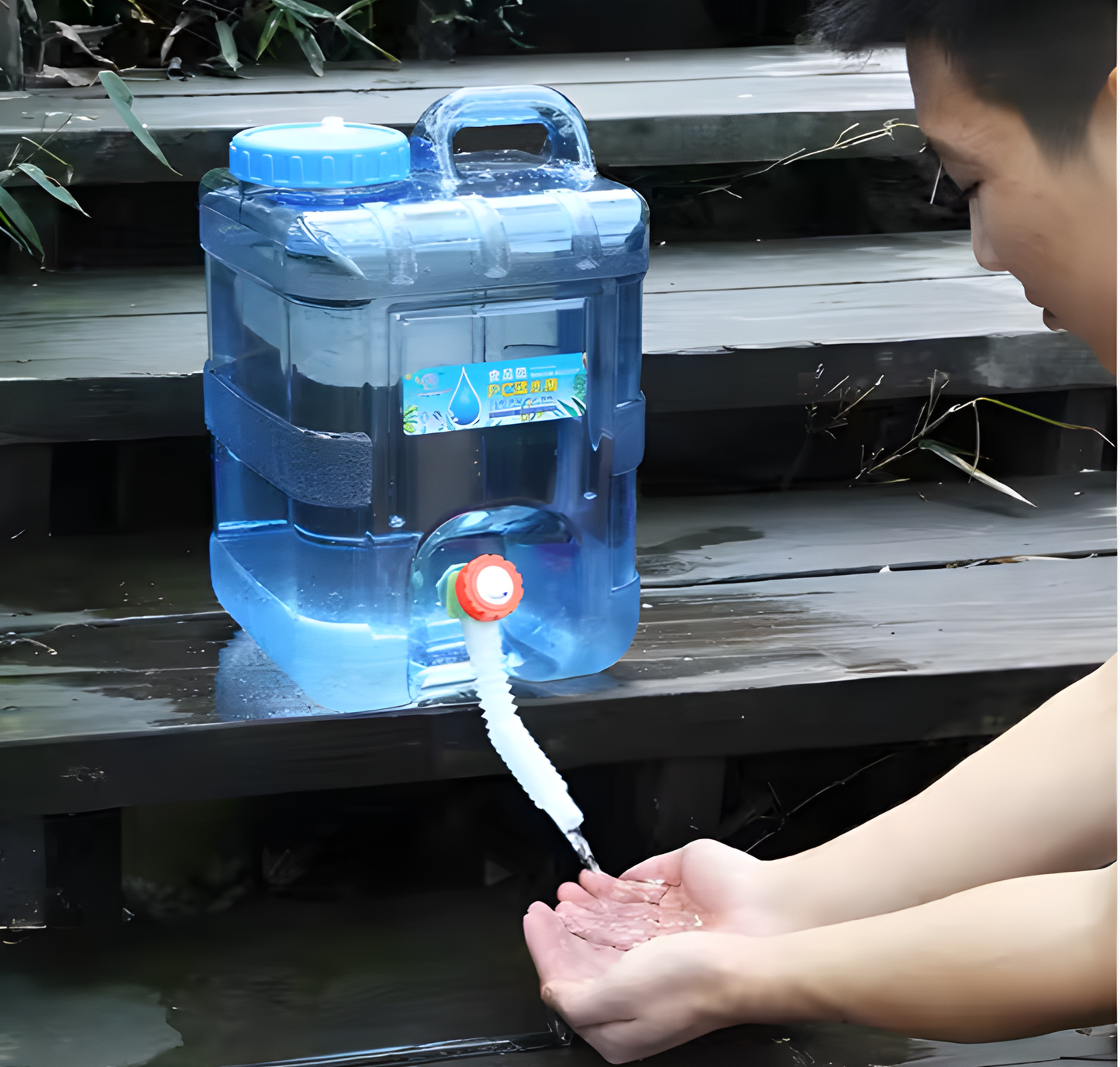 Compact Water Storage Container